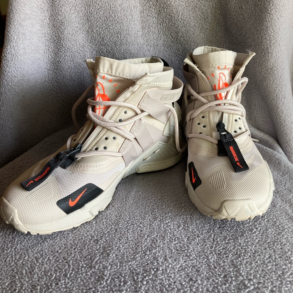 Nike Air Huarache Gripp Desert Sand Men’s 7.5